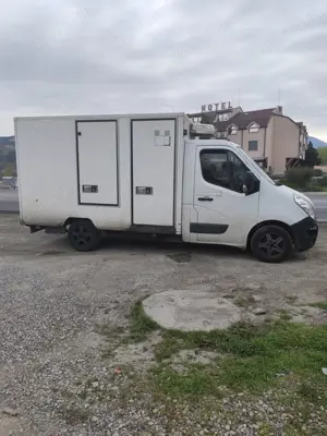 vand autoutilitare frigorifice,vand renault master frigorific,vand citroen jumper frigorific - imagine 2