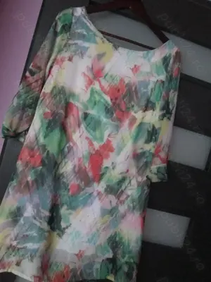 rochie vaporoasa  40-42 M