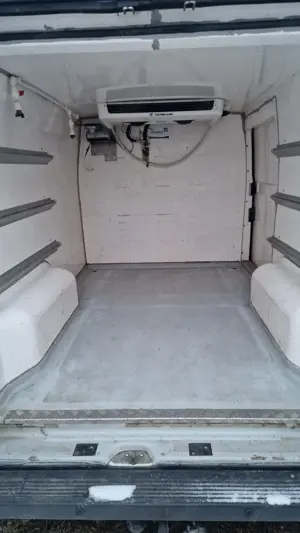 vand autoutilitare frigorifice,vand renault master frigorific,vand citroen jumper frigorific - imagine 4