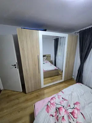 Apartament 3 camere 2 bai - imagine 3