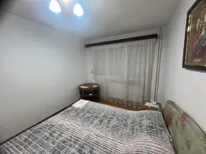 Caransebes, 4 Cam., Dec., Et., 2, Zona Nord - imagine 4