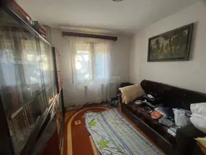 Caransebes, 4 Cam., Dec., Et., 2, Zona Nord - imagine 11