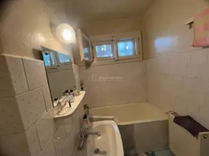 Caransebes, 4 Cam., Dec., Et., 2, Zona Nord - imagine 12