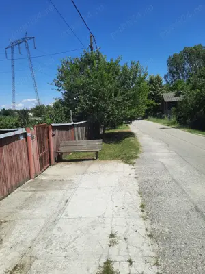 Casa cu teren de 5100 mp in orasul Babeni strada Romani - imagine 3 Casa cu teren de 5100 mp in orasul Babeni strada Romani - imagine 3