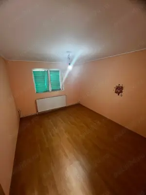 Casă cu teren de vânzare în Jilavele Ialomița  - imagine 6