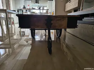 Vand masa de lemn pentru cafea 