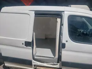 Masina frigorifica -20 C, 12V si 220 V - imagine 5