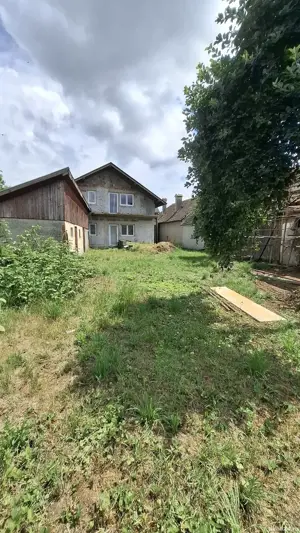 Casă spațioasă neterminată de vânzare   Voila, cu potențial turistic - imagine 5