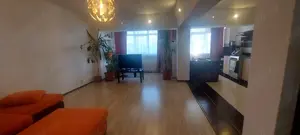 Energiei-3 camere decomandate 77 mp + mansarda locuibila 55 mp - imagine 3