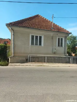 Casa de vânzare 