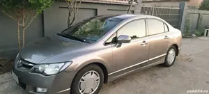 Vand honda civic hybrid 