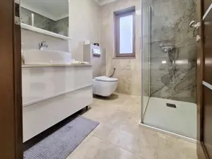 Casa la cheie, Feleacu, 900 mp, cu priveliste spre padure, 3 garaje - imagine 9