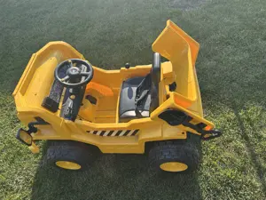 Mașină cu telecomandă 