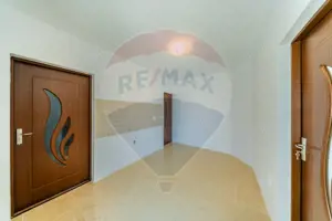 Apartament cu 2 camere de vanzare - curte comuna - imagine 2