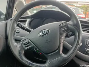 KIA Cee'd 1,4 crdi - imagine 3