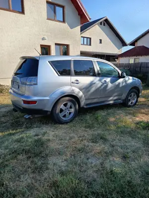 Mitsubishi Outlander 4x4 Manual Diesel 2012 Euro 5  - imagine 4