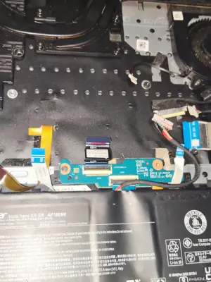 Dezmembrez laptop Acer Nitro 5  - imagine 3