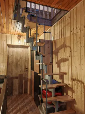 Vand casa la liziera padurii in Busteni P+2E+M, la 5 min de Lild Mega, 15 minute de centru gara - imagine 6