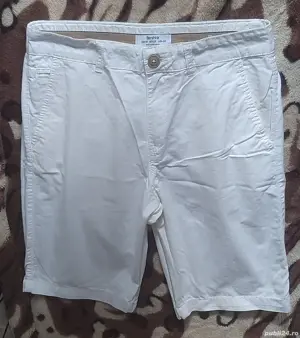 Bermude Bershka 