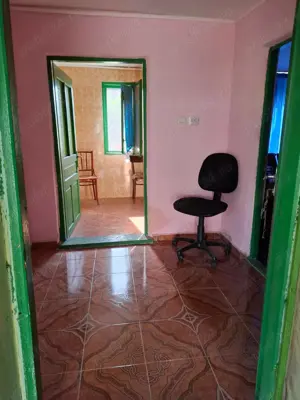 Casa cu gradina Petris ,jud Arad - imagine 4