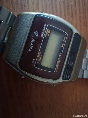 Ceas electronic din Hong Kong, funcțional,din anul 1981 - imagine 4