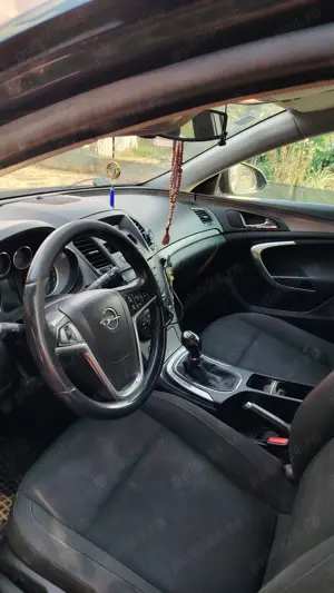 insignia sports tourer - imagine 4