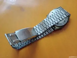 Ceas electronic din Hong Kong, funcțional,din anul 1981 - imagine 3