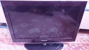 Vand televizor Samsung LE26D450G