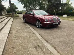 Vând Jaguar S-TYPE R 400hp !!! 4.2 V8 Supercharged !!! 94.000km - imagine 6