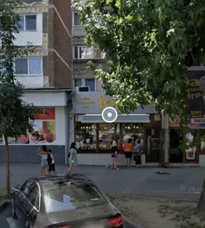 Închiriez spațiu comercial Republicii 