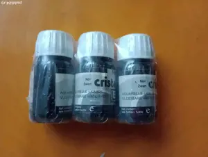 Trei sticlute cu tuș negru, sigilate, Germania