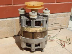 Motor electric KD180-4 56RKA UHL4 fabricat URSS