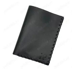 Portofel din piele naturala negru cusut manual