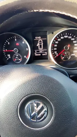 Volkswagen Golf 6 - imagine 2