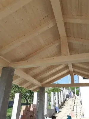 Executam diverse structuri din lemn  - imagine 3