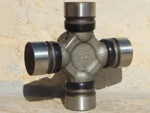 Cruce cardan Neapco Ford Aerostar 1-0153 (522) SUA cu ambalaj - imagine 8