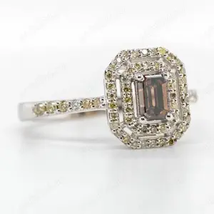 Vand inel aur alb 14k cu diamante 0,94ct Nou cu certificat 5 500 lei