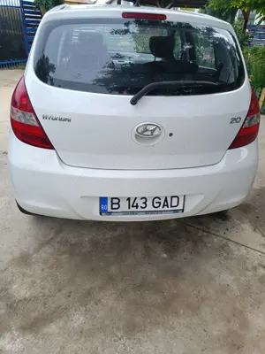 De vanzare Hyundai i20 2012 - imagine 2