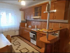 Închiriez apartament zona Han,Aleea Heniu,Aprope de spital