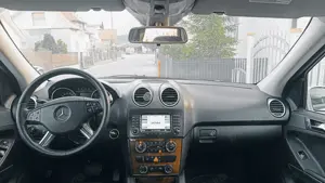 Mercedes ML 320 CDI 4x4 - imagine 4