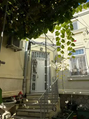 Casă de vânzare zona centrală  - imagine 2