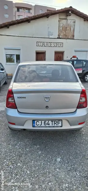 Dacia Logan  - imagine 3