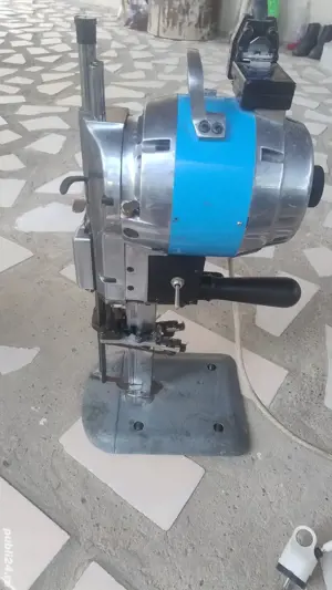 Curis, masina de croit