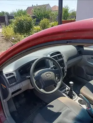 Dezmembrez KIA certo 1.6. - imagine 4