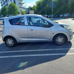 Chevrolet Spark 2010 inmatriculat1.0 benzina stare f buna (garaj) economic  - imagine 2