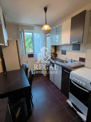 (pret nou) Apartament 2 camere, zona centrală (pietonală). - imagine 3 (pret nou) Apartament 2 camere, zona centrală (pietonală). - imagine 3