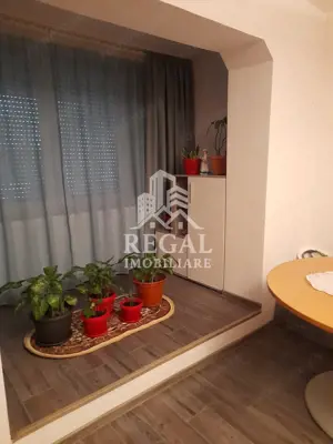 Apartament 3 camere in zona Micro 7( la intersectie cu str. Pinilor) - imagine 9
