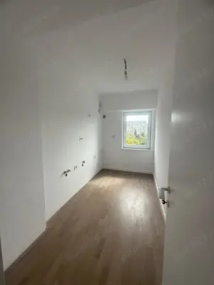 Închiriere apartament nemobilat - imagine 4