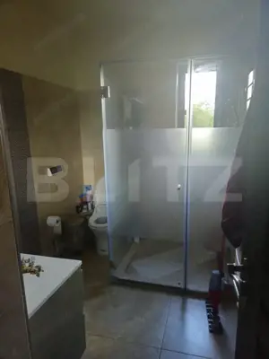 Vilă de vanzare, cu 6 camere, 230 mp, zona Samurcași - imagine 12