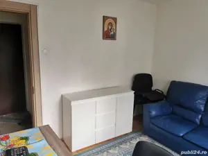 Proprietar vand apartament cu 4 camere , strada Covasna , sector 4 , cu centrala termica  - imagine 3